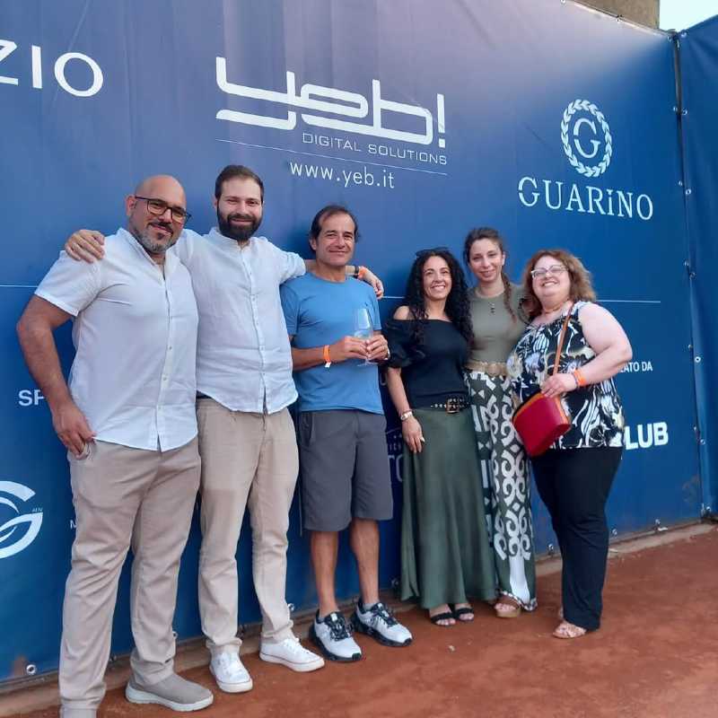 Yeb! sponsor degli ATV Open Legends di tennis.